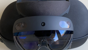 Microsoft Hololens 2